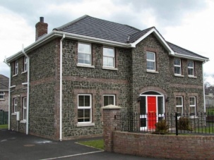 Dermont Manor 